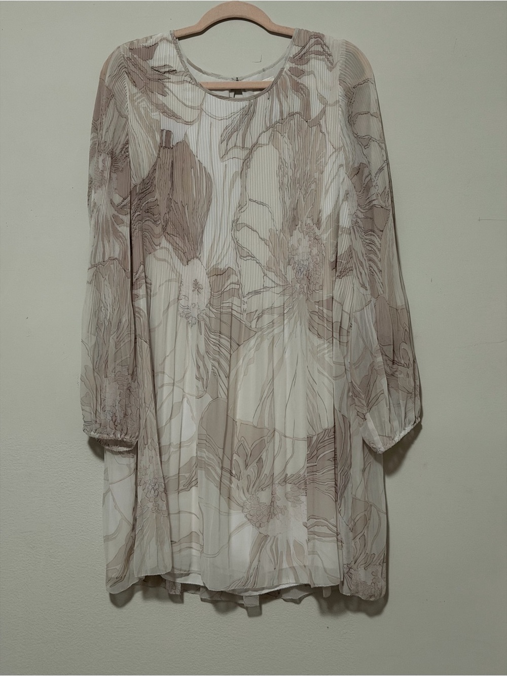 Aritzia  Wilfred Cream Pleated Sheer Dress